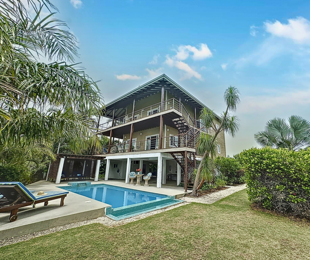 H4207 – Luxury Living in a Marina Community – Now Priced To Sell!!