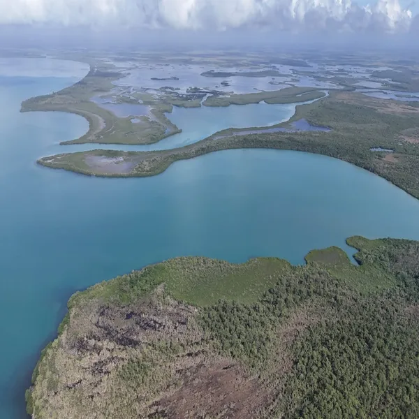 A4186 – 10 acres in Glorious Punta Ycacos