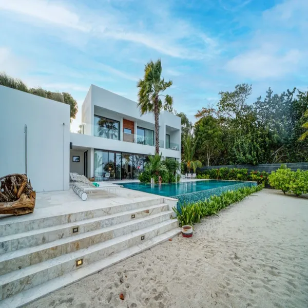 V5050: Belize’s Premier Beachfront Trophy Estate | Ultra-Luxury Caribbean Living with Proven ROI
