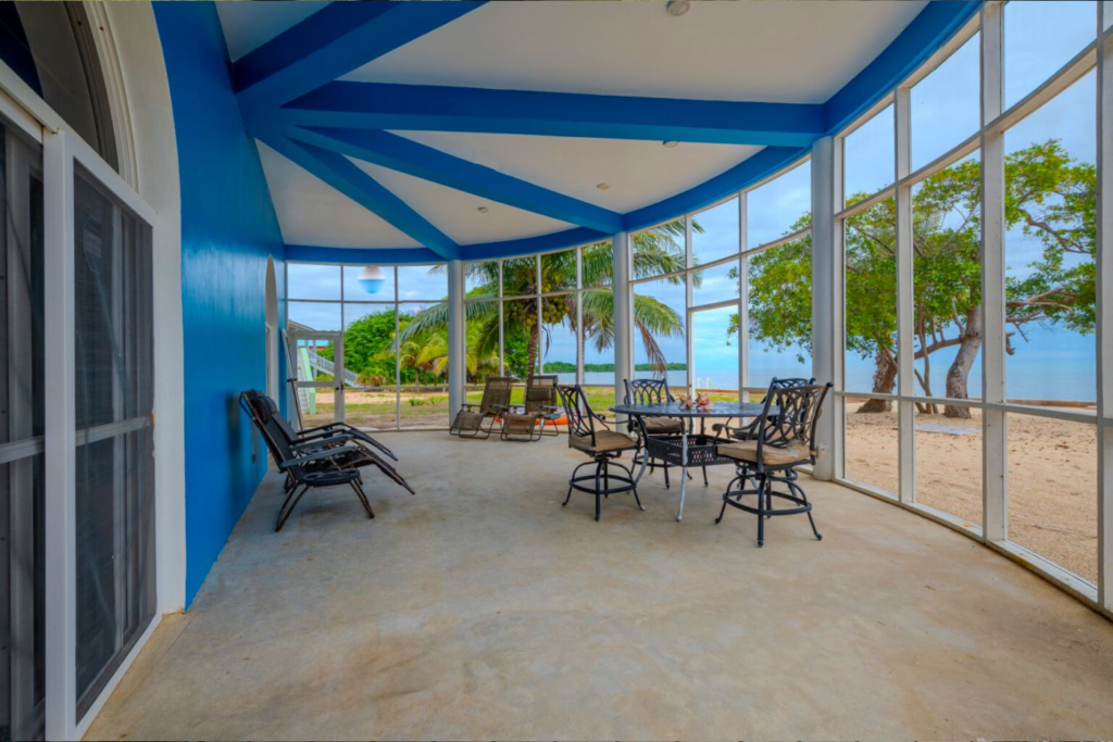 H3013 – Beachfront with Private Dock | Sittee Point/ Hopkins, Stann Creek District
