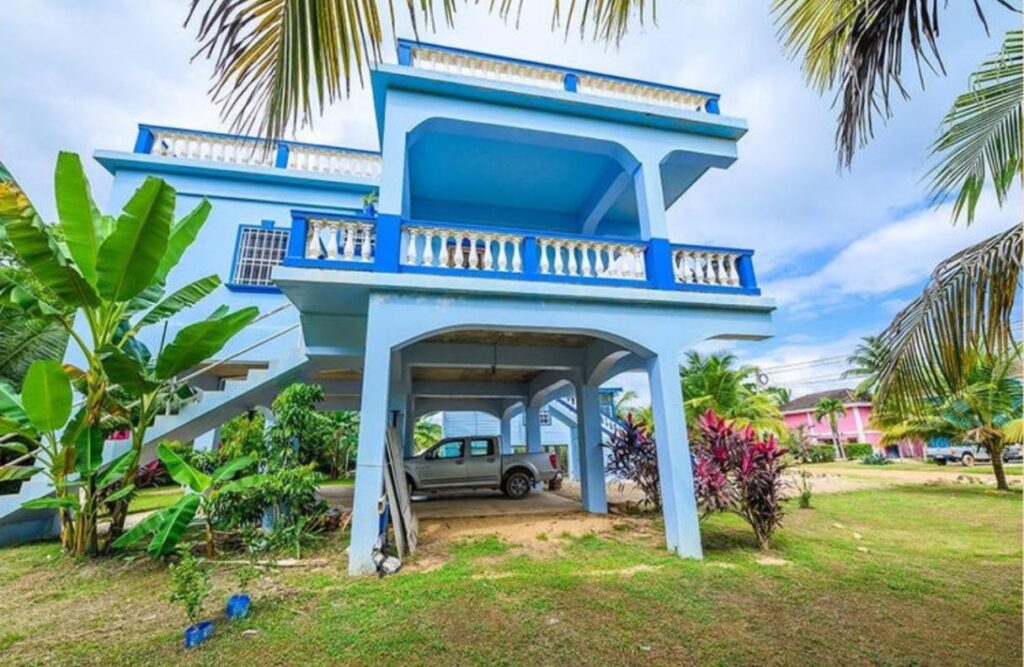 H3006 – Tropical Oceanview Retreat – Turnkey Home with Income Producing Cabana